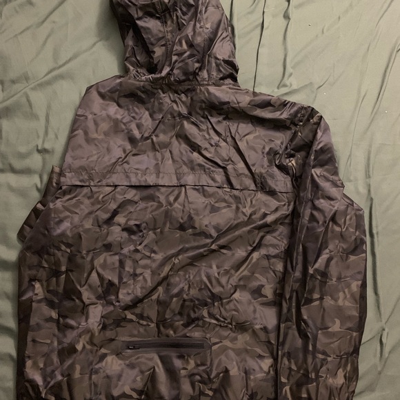 Ideology Camo windbreaker hoodie (Olive Green) - Picture 4 of 6